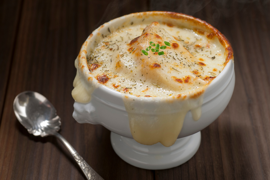 Sopa de Cebola Gratinada: A Receita Clássica para Conforto e Sabor